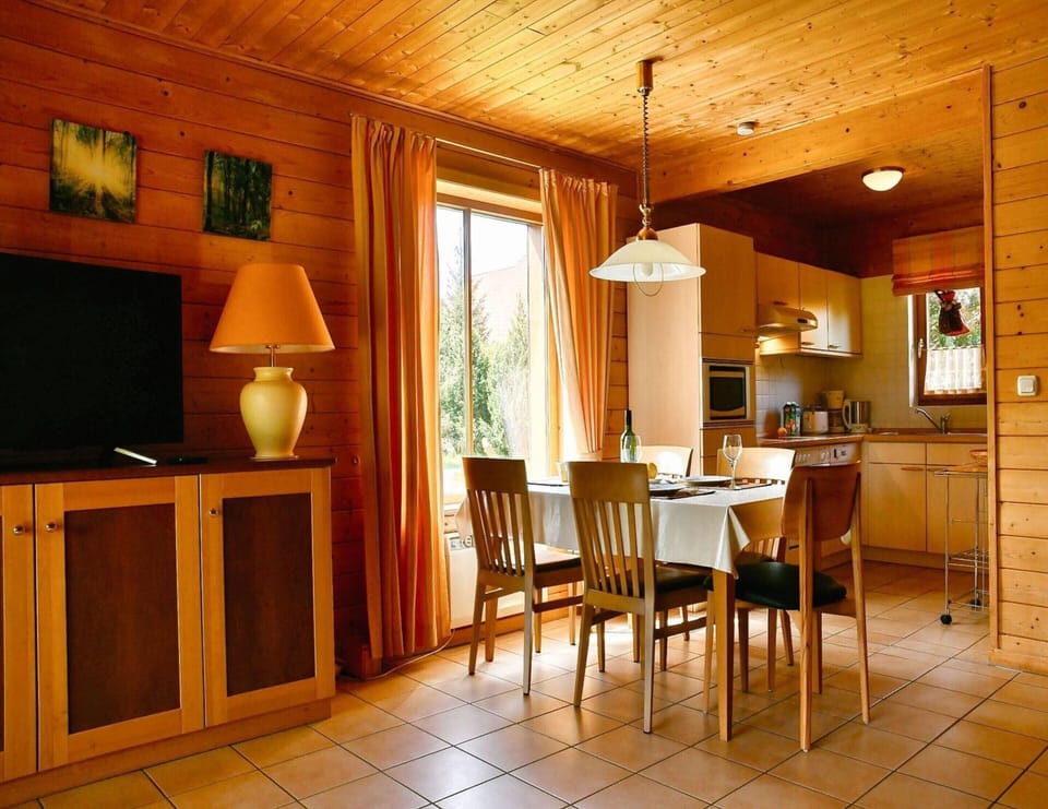 House | Dining