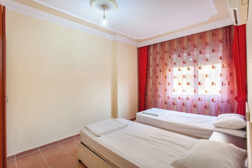Comfort House, Balcony, City View | 1 bedroom, desk, laptop workspace, free WiFi