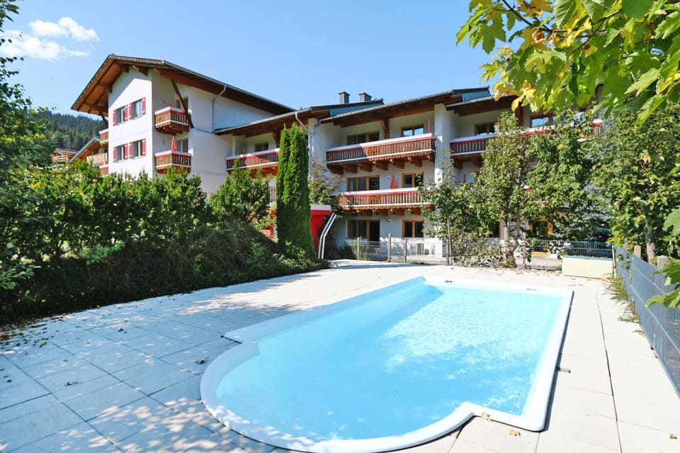 Apartment | Pool | Outdoor pool