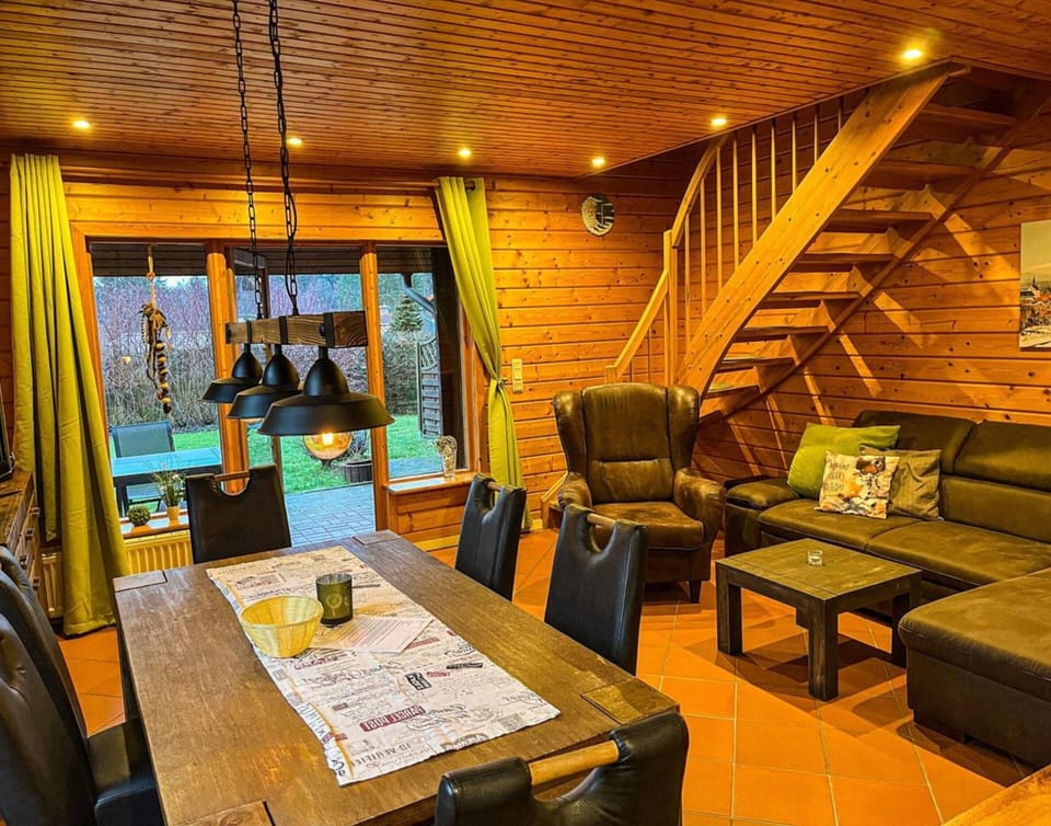 House | Dining