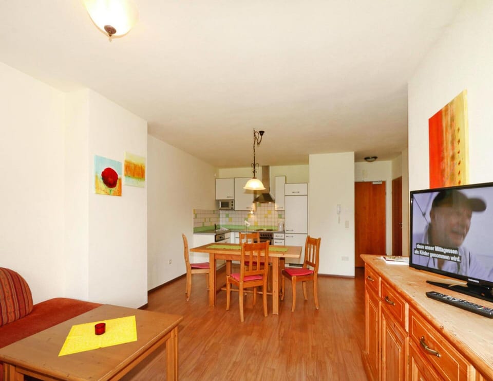 Apartment | Living room