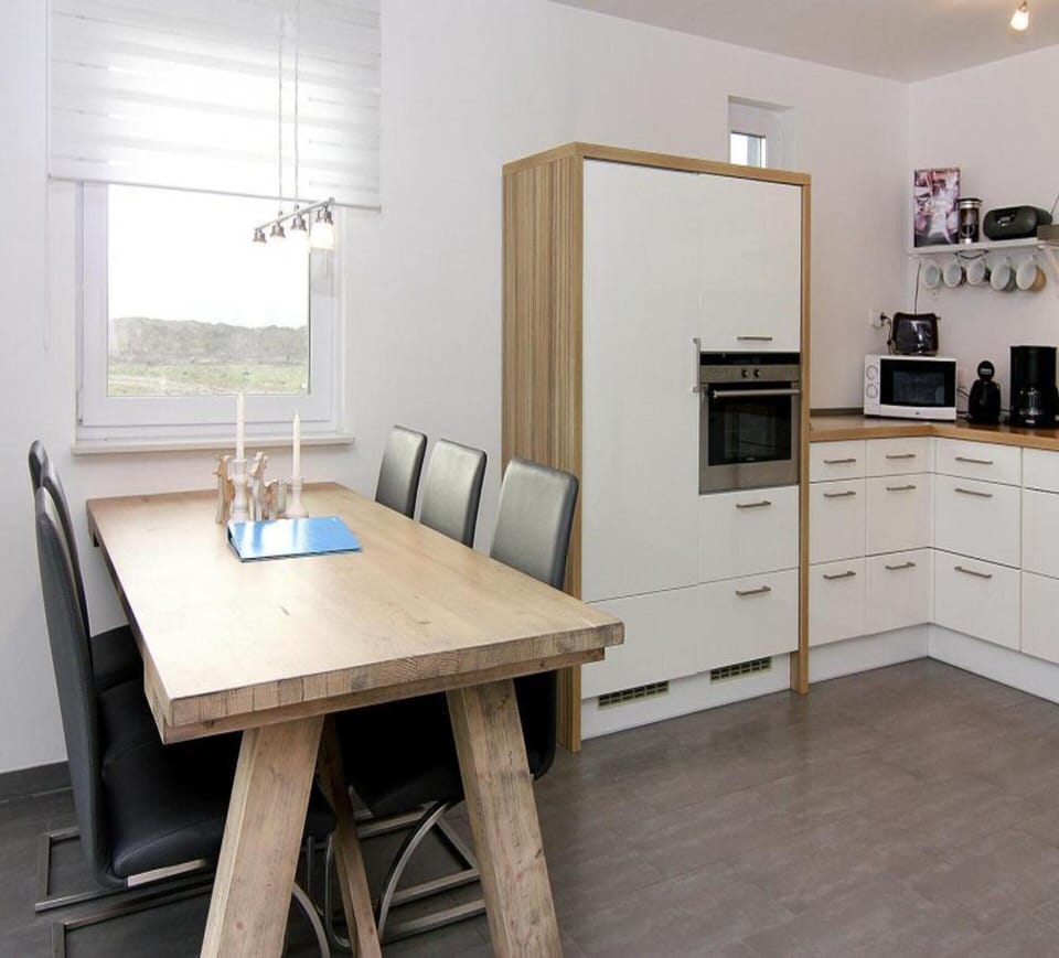 House | Dining