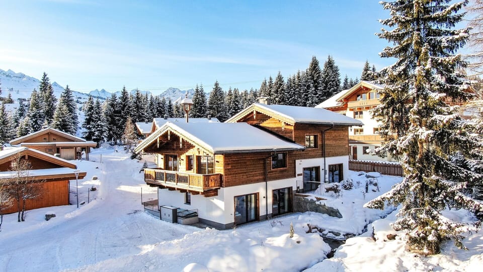 Chalet | Exterior