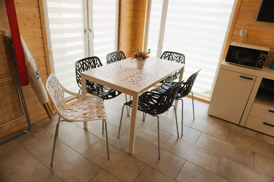 House | Dining
