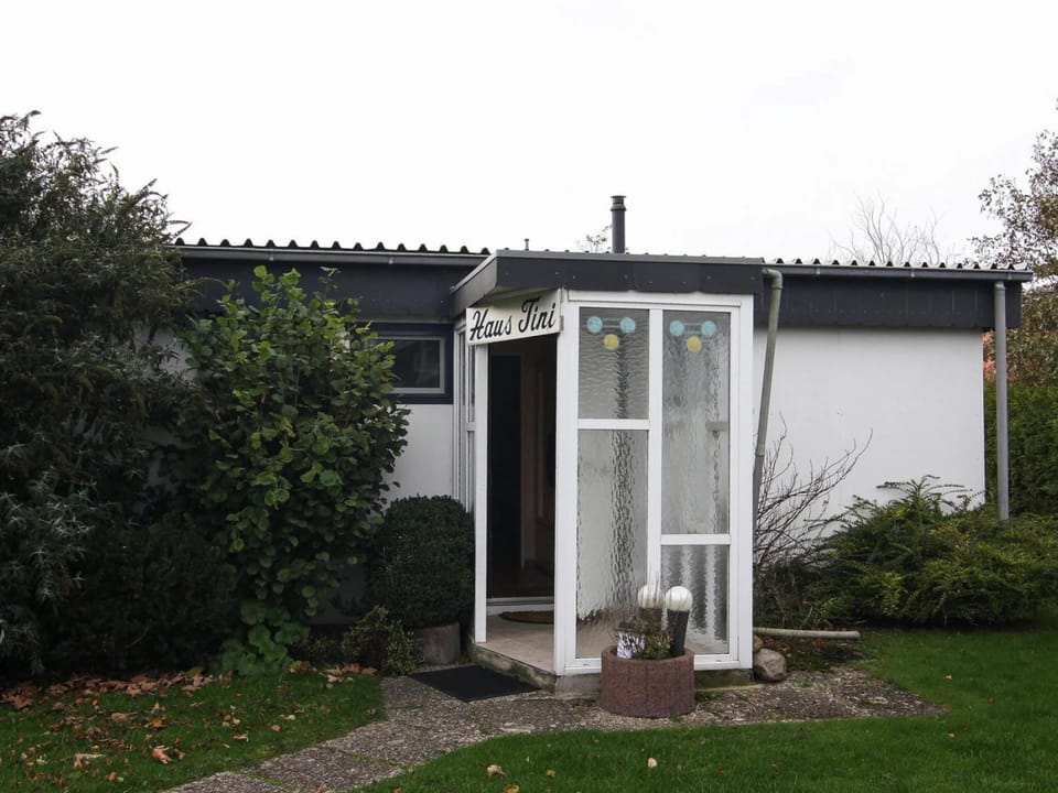 Bungalow | Exterior