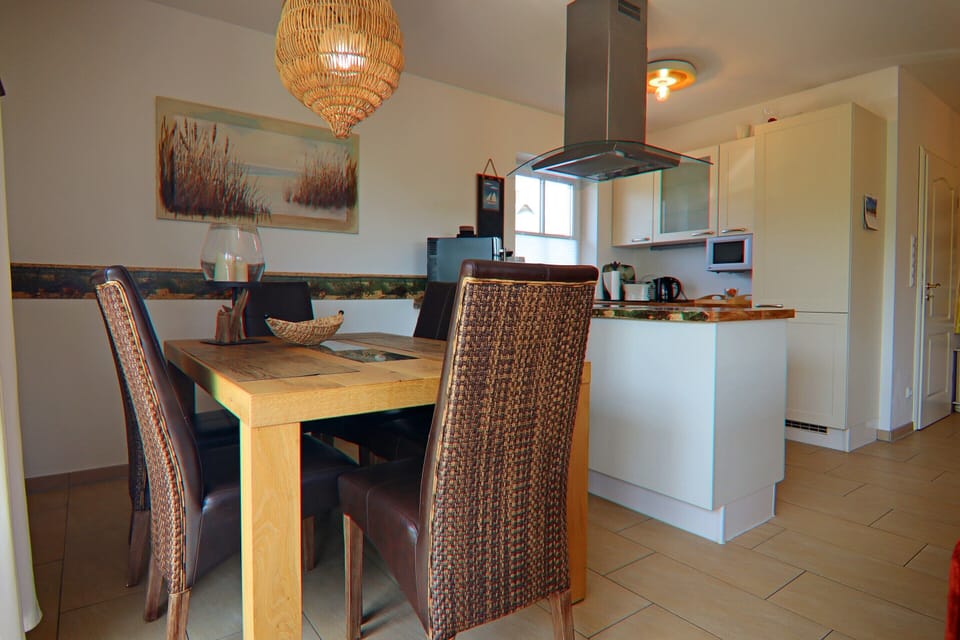 House | Dining