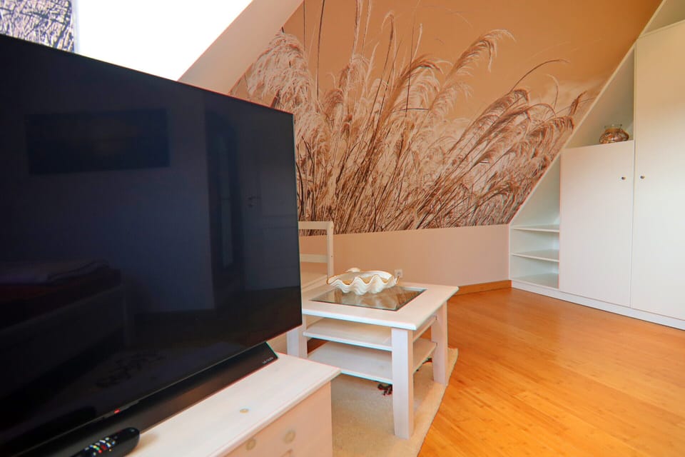House | 3 bedrooms, individually furnished