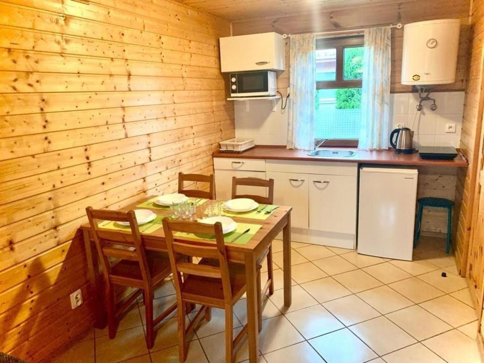 House | Private kitchen | Electric kettle, toaster, highchair