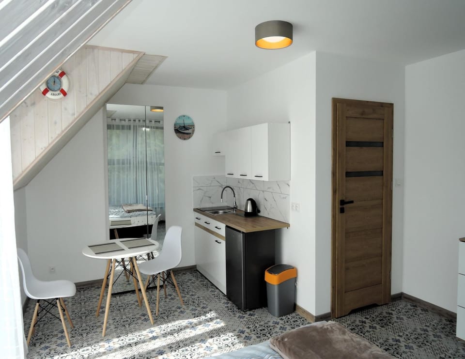 Apartment | Dining