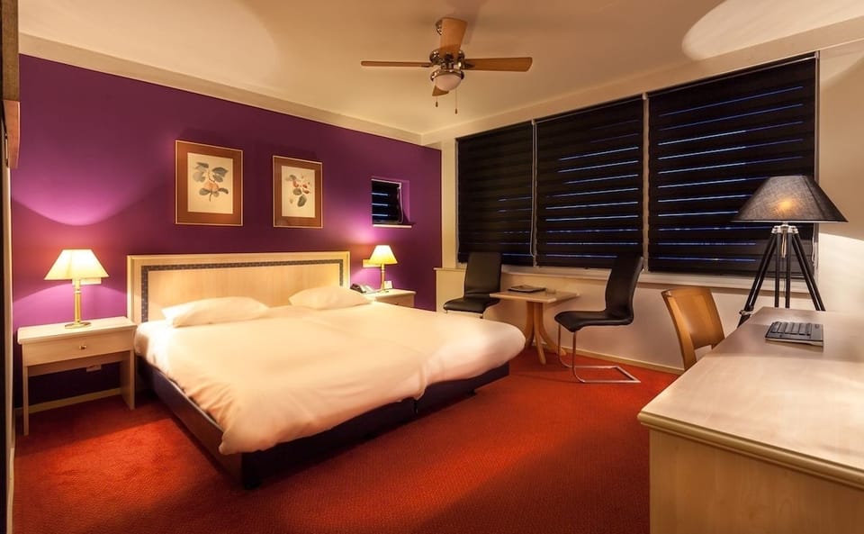 Minibar, in-room safe, desk, blackout drapes