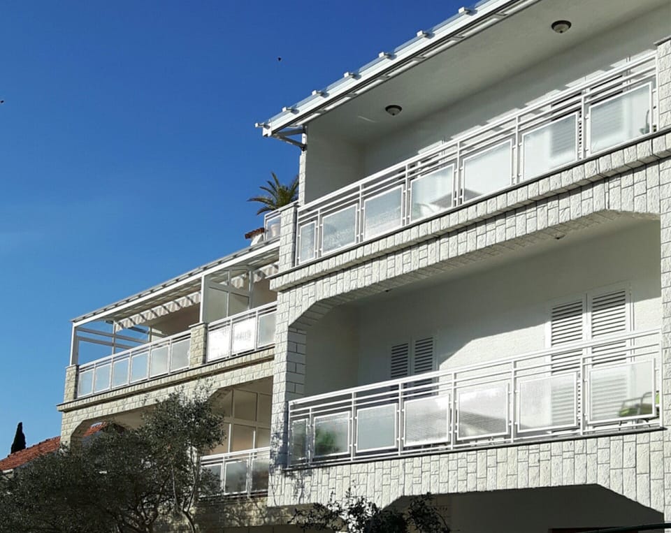 Apartment | Exterior