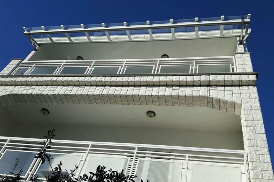 Apartment | Exterior