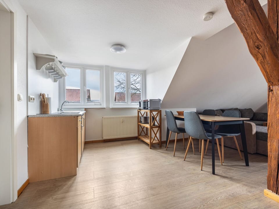 Apartment | Dining