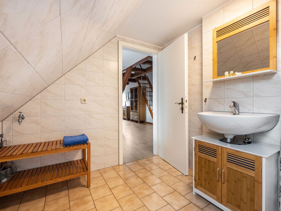 Apartment | Bathroom