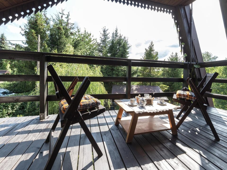 House | Balcony