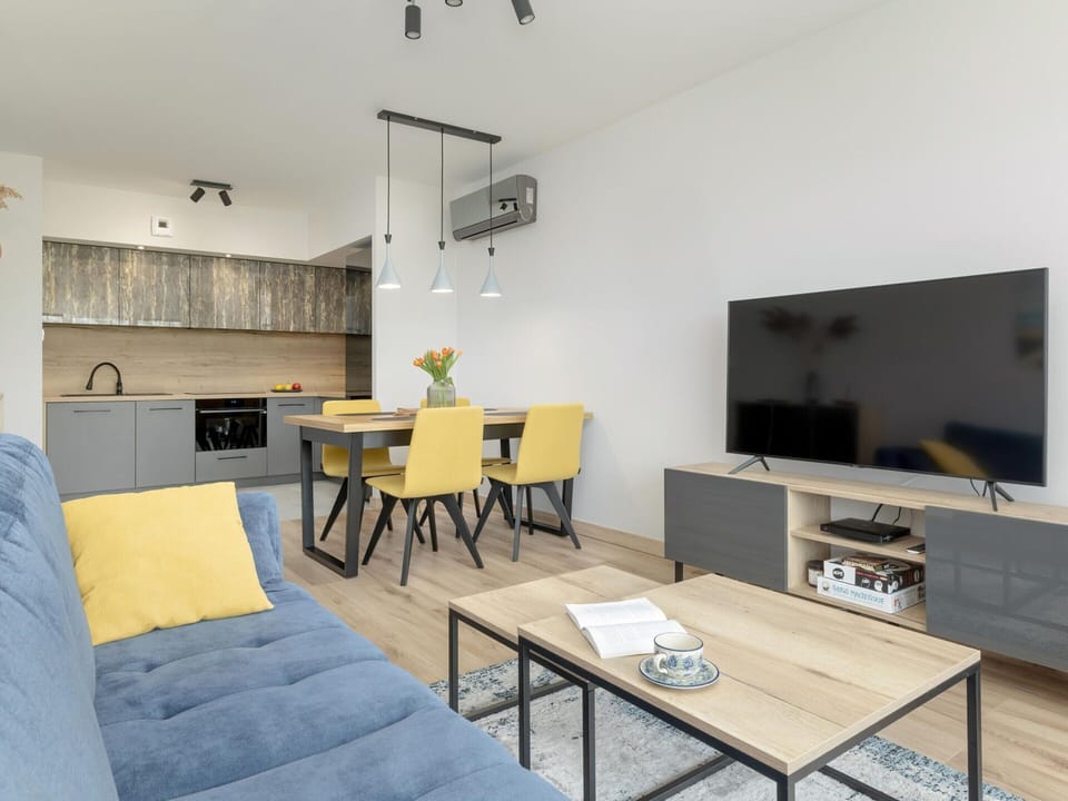 Apartment | Private kitchen | Highchair