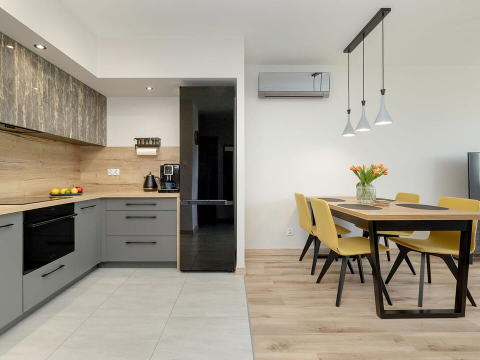 Apartment | Private kitchen | Highchair