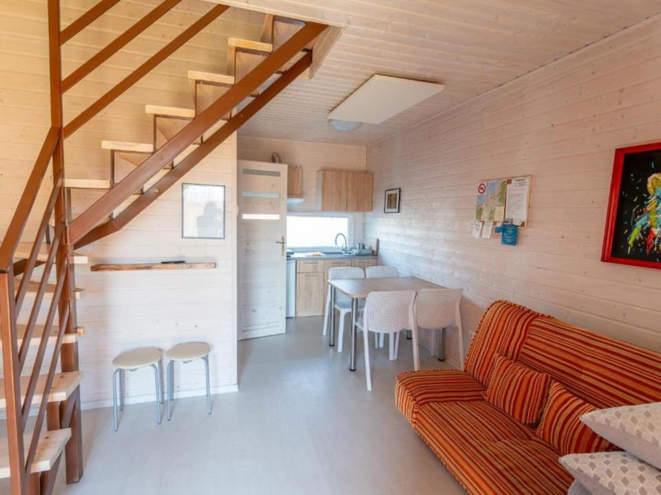 Mobile Home | Living room