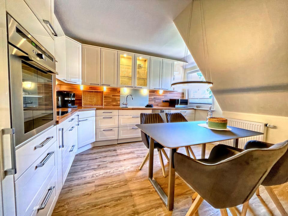 Apartment | Private kitchen | Highchair