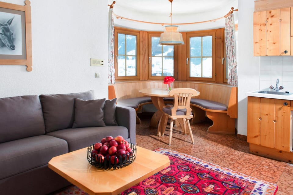 Apartment | Living area