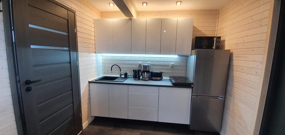 House | Private kitchen | Electric kettle, toaster, highchair