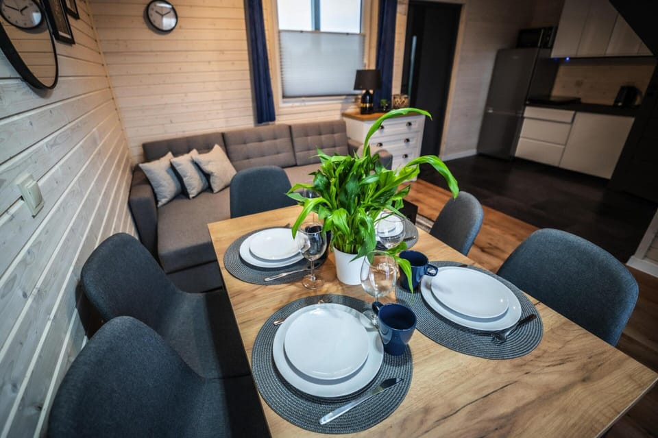 House | Dining