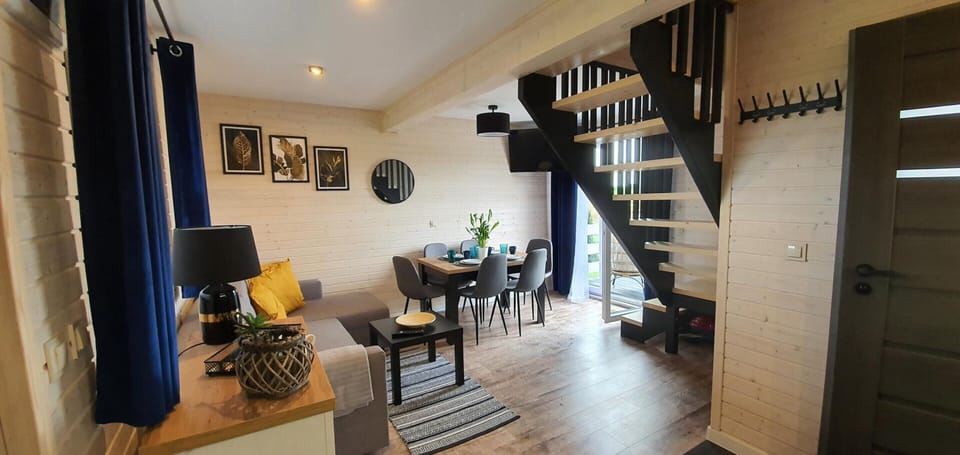 House | Dining
