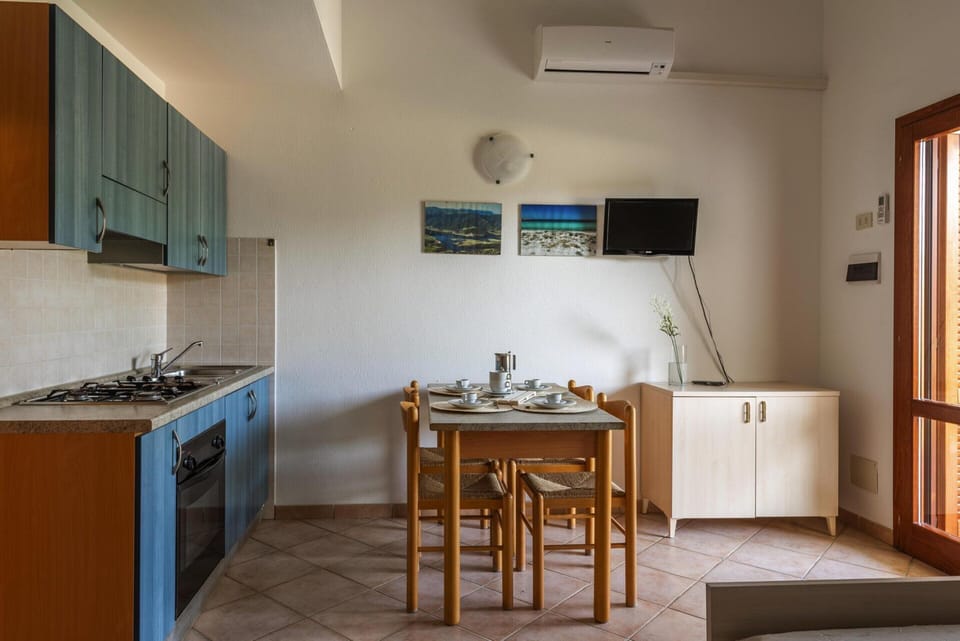 Apartment | Private kitchen | Electric kettle, toaster, highchair
