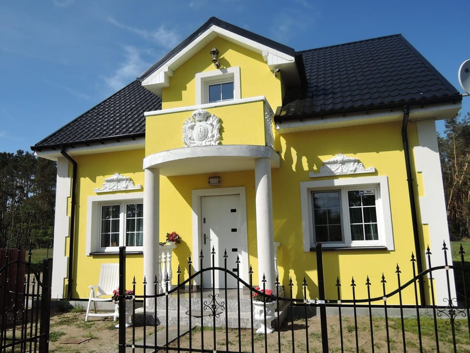 House | Exterior
