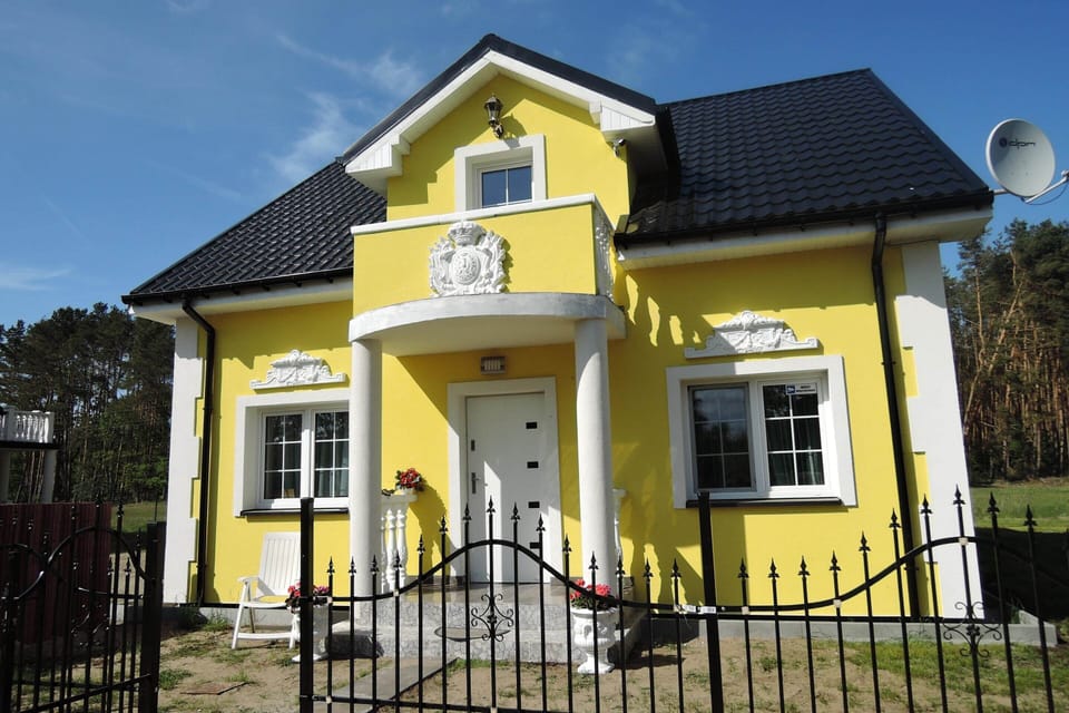 House | Exterior