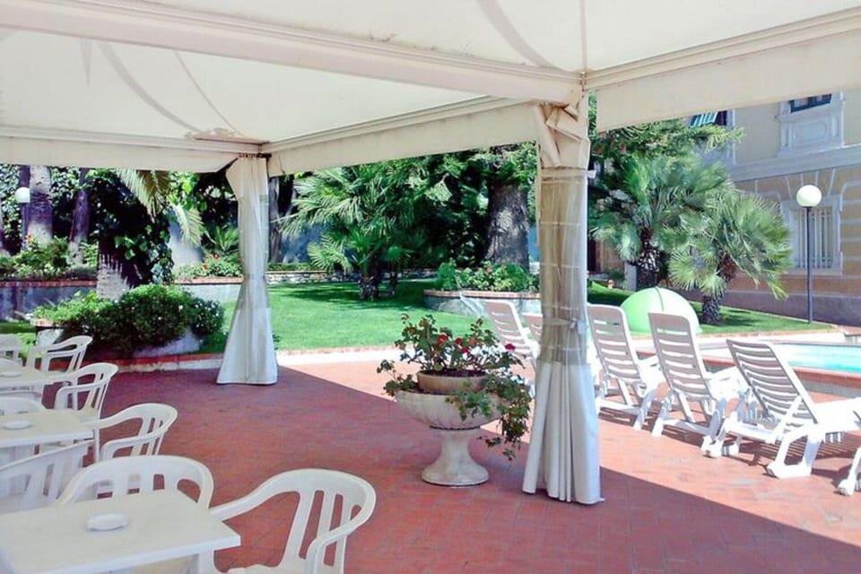 Villa | Exterior
