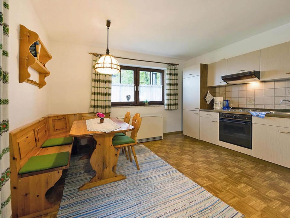 Apartment | Private kitchen | Toaster, highchair