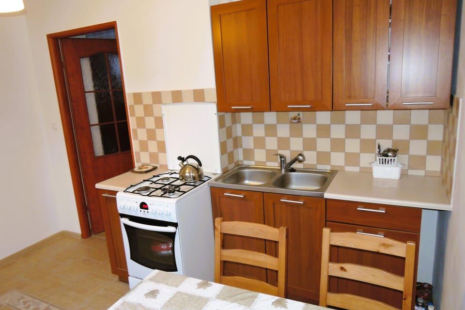 House | Private kitchen | Oven
