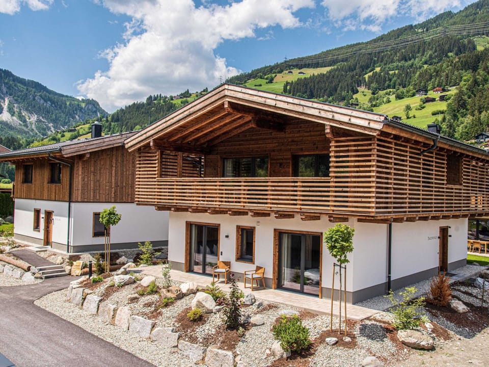 House | Exterior