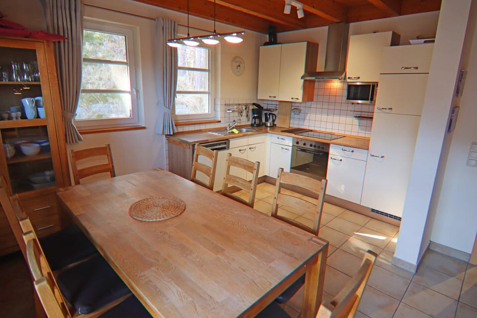 Apartment | Dining