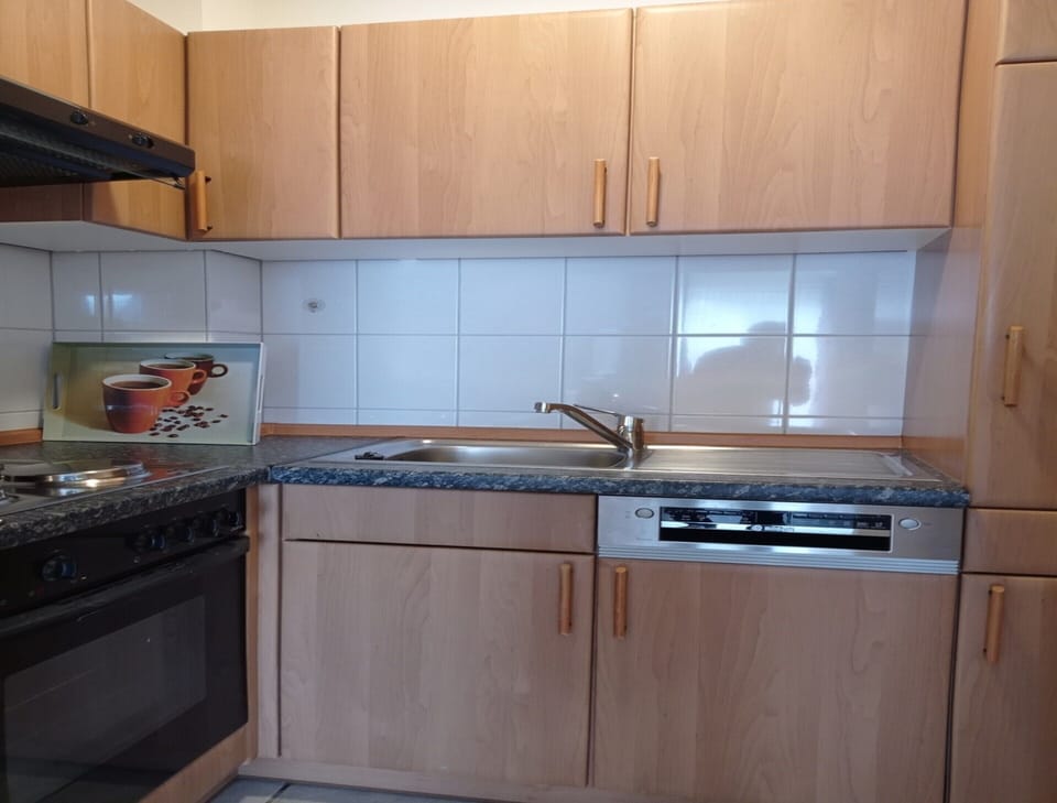 Apartment | Private kitchen | Electric kettle, toaster, highchair