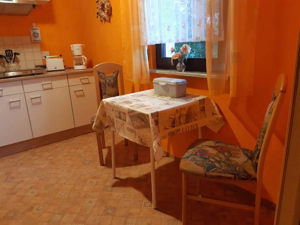 House | Dining