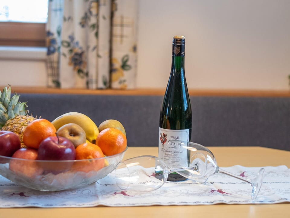 Apartment | Dining