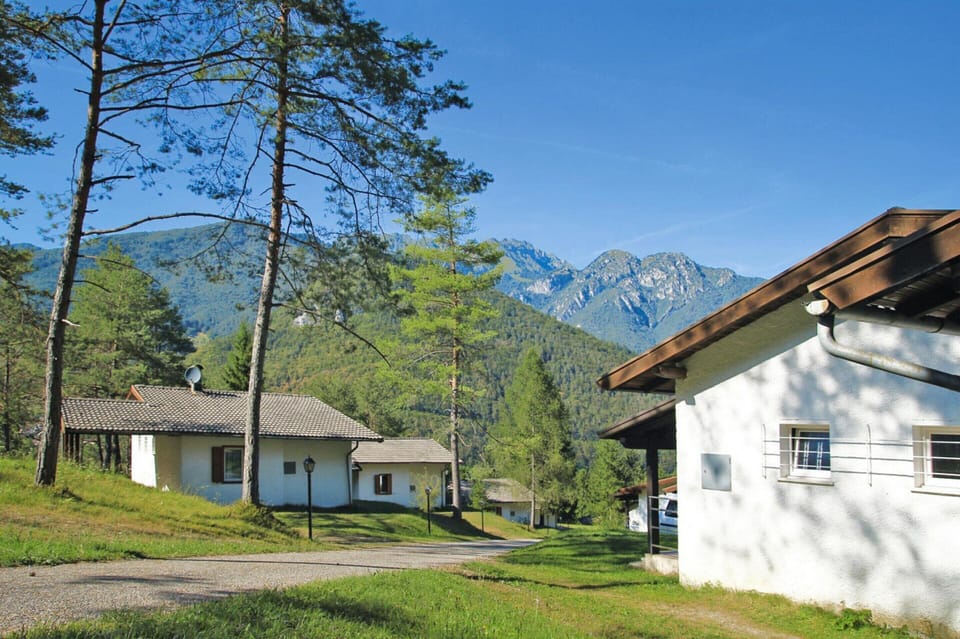 Bungalow | Exterior