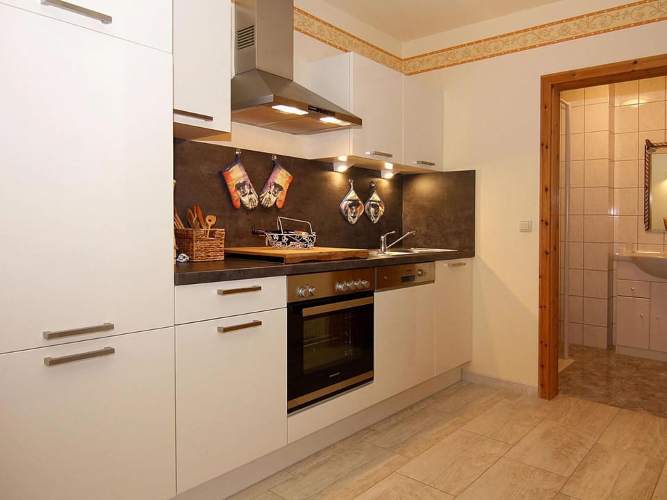 Apartment | Private kitchen | Toaster, highchair
