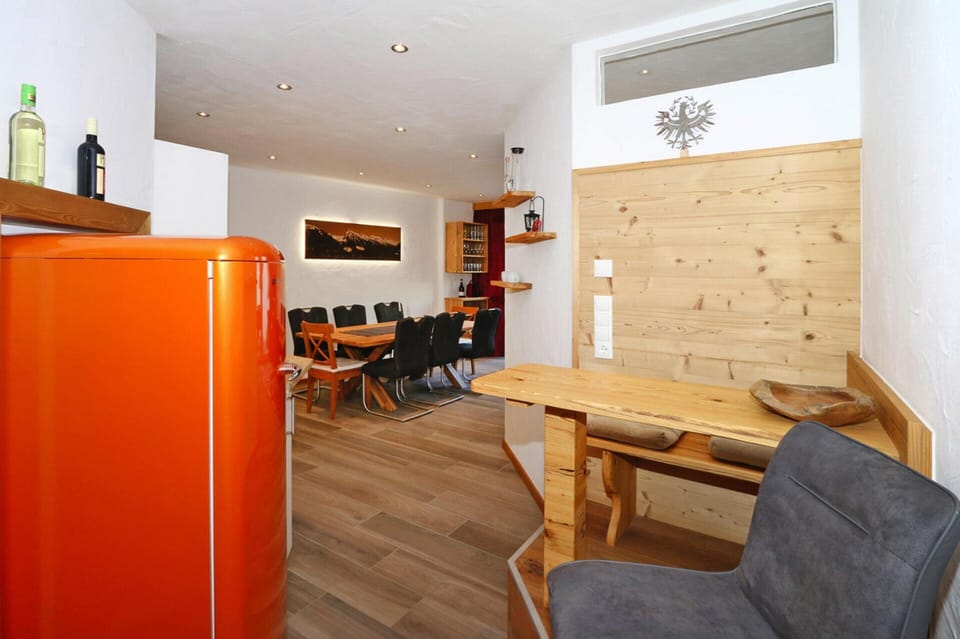 Apartment | Living room