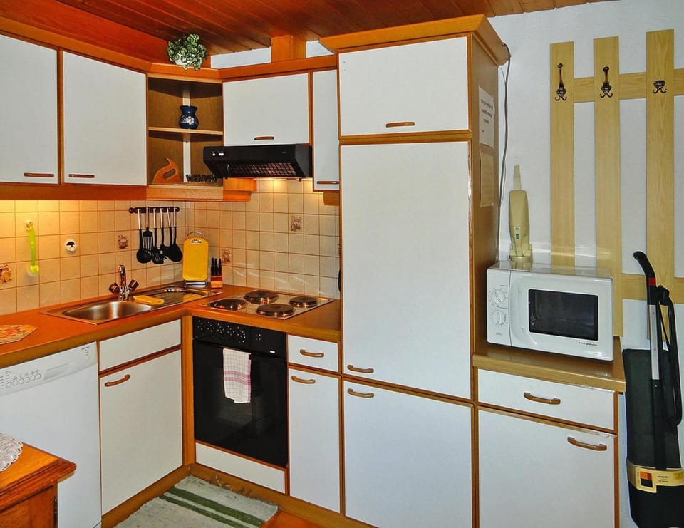Apartment | Private kitchen | Highchair