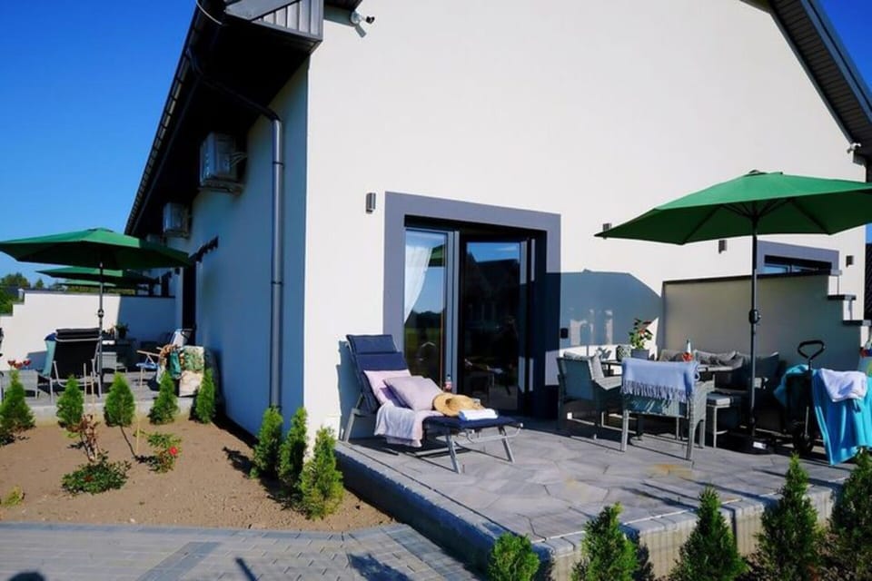 House | Exterior