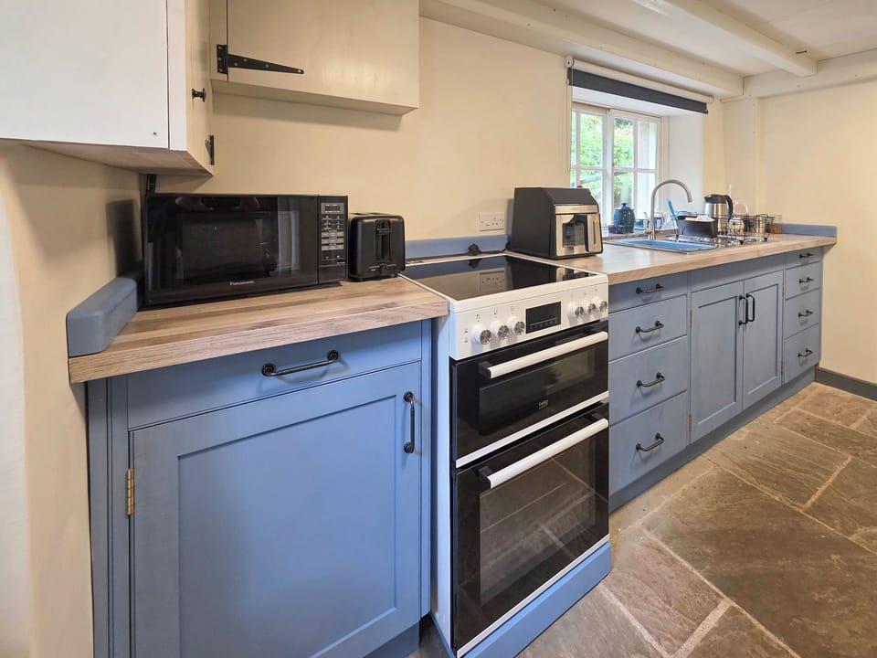 Kitchen | Rock Cottage, Aldwark, near Brassington