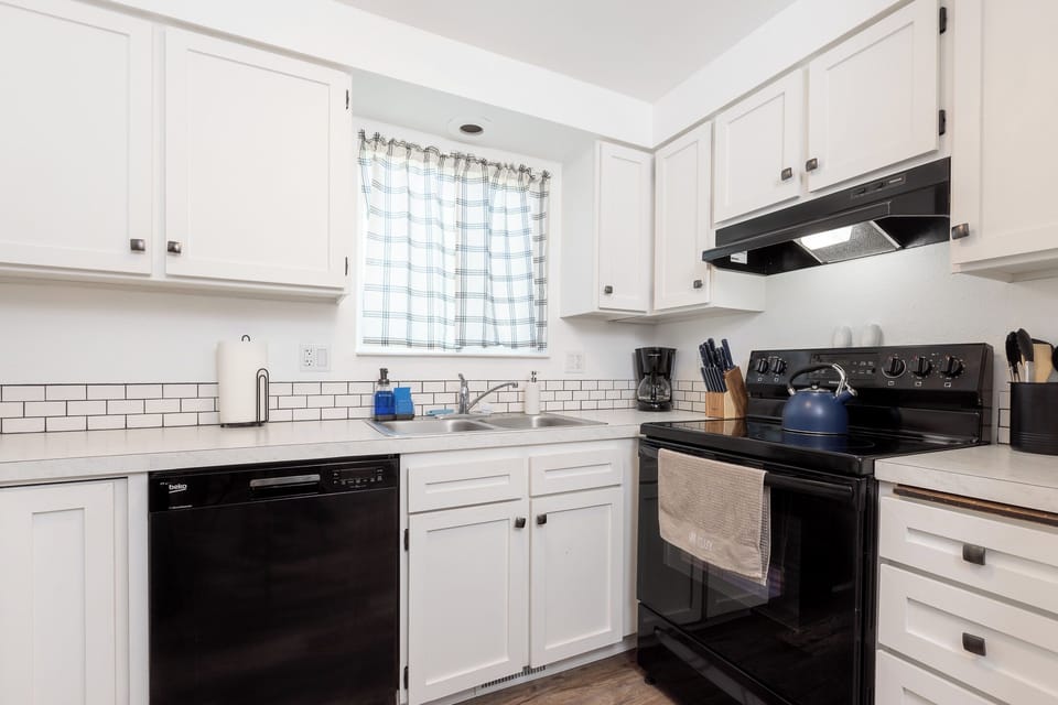 Enjoy The Open Space In The Kitchen