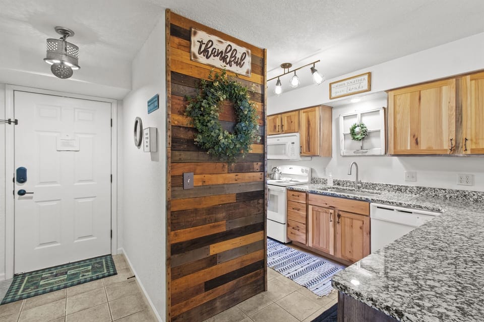 Fully equipped kitchen