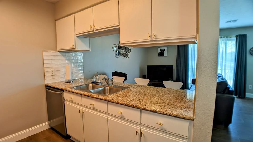 Fully equipped kitchen