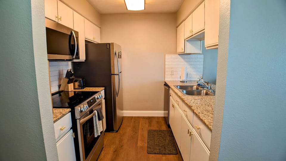 Fully equipped kitchen