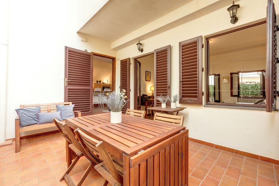 Apartment | Terrace/patio