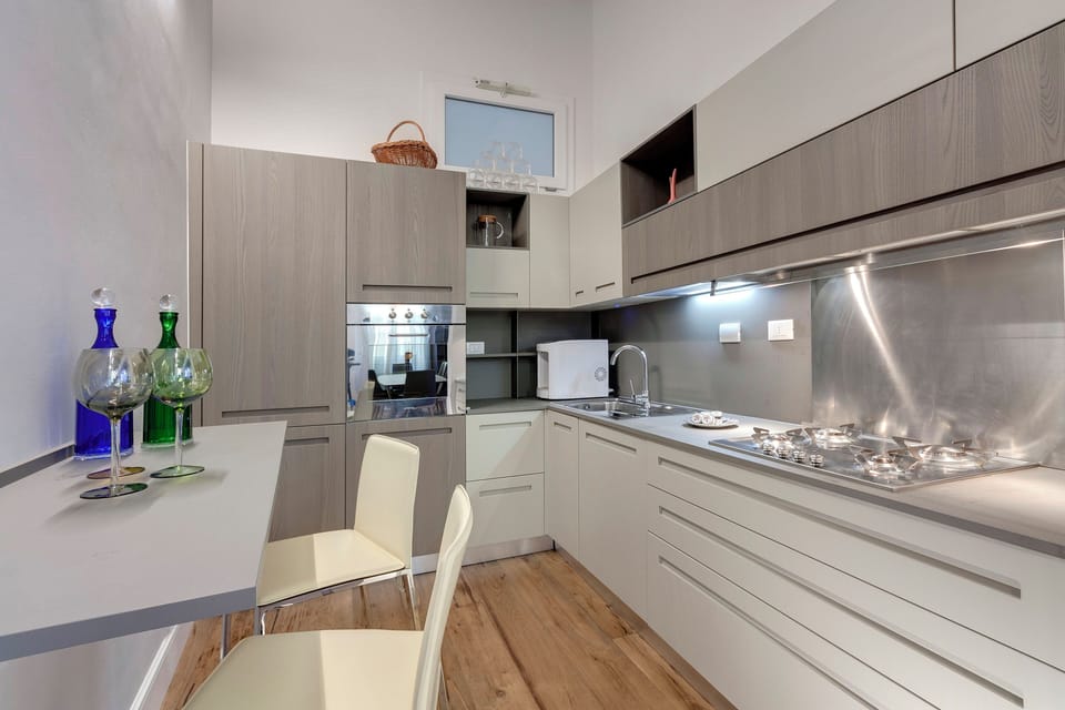Apartment | Dining room